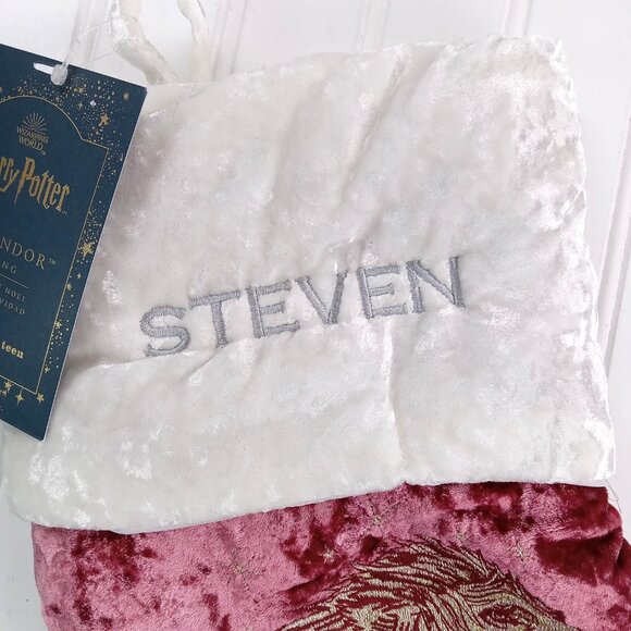 POTTERY BARN Harry Potter Christmas Stocking GRYFFINDOR Monogrammed STEVEN NEW - Picture 4 of 8